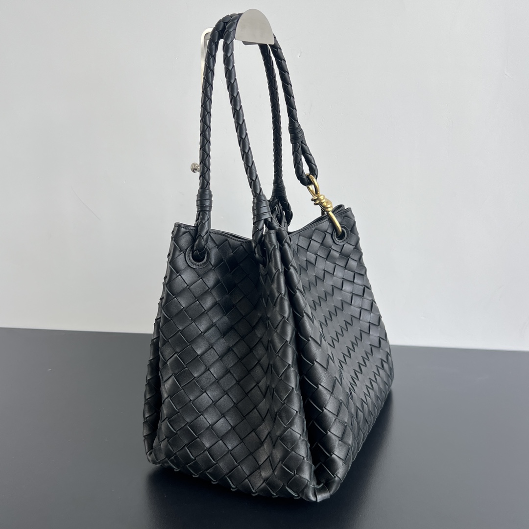 Bo*te*ga ve*ne*ta intrecciato tote-30x26x20cm