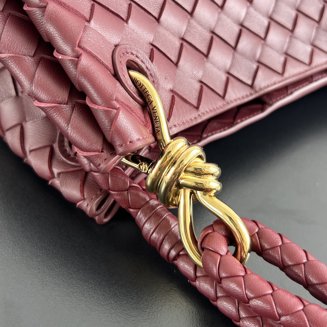 Bo*te*ga ve*ne*ta intrecciato tote-30x26x20cm