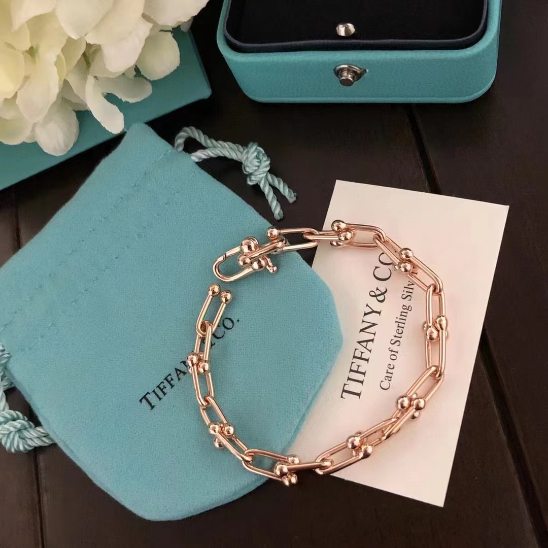 T*f*ny bracelet