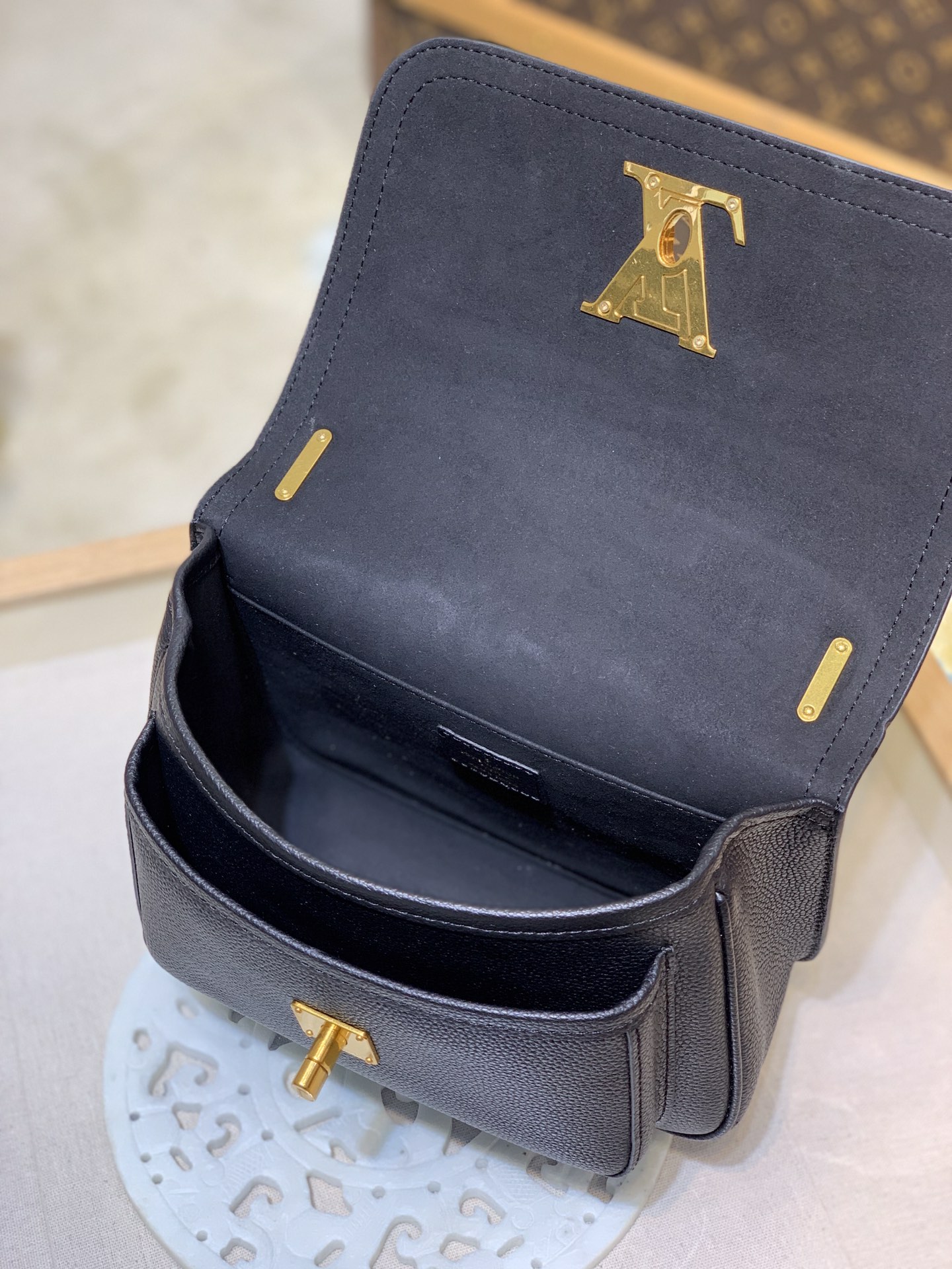 l**is V*t*n lockme handbags pm-m57073-23*17*11cm