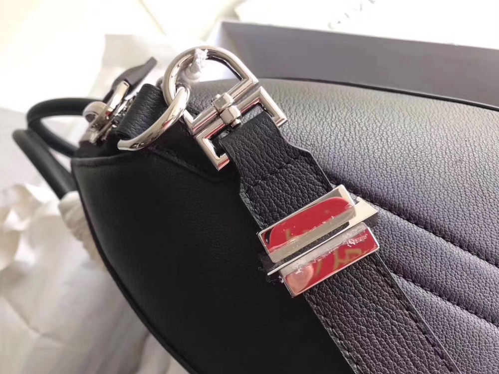 Givenchy Antigona Tote-33*18*26CM