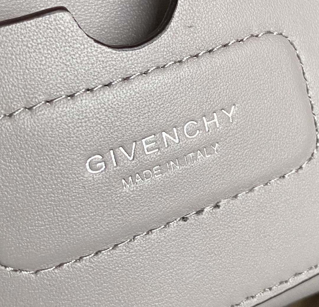 Givenchy Antigona Soft Tote-30*8*25&45*9*35CM