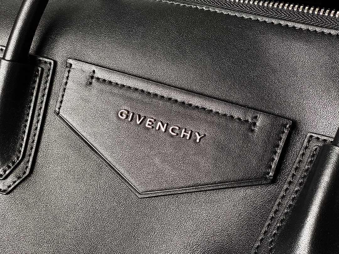 Givenchy Antigona Soft Tote-30*8*25&45*9*35CM