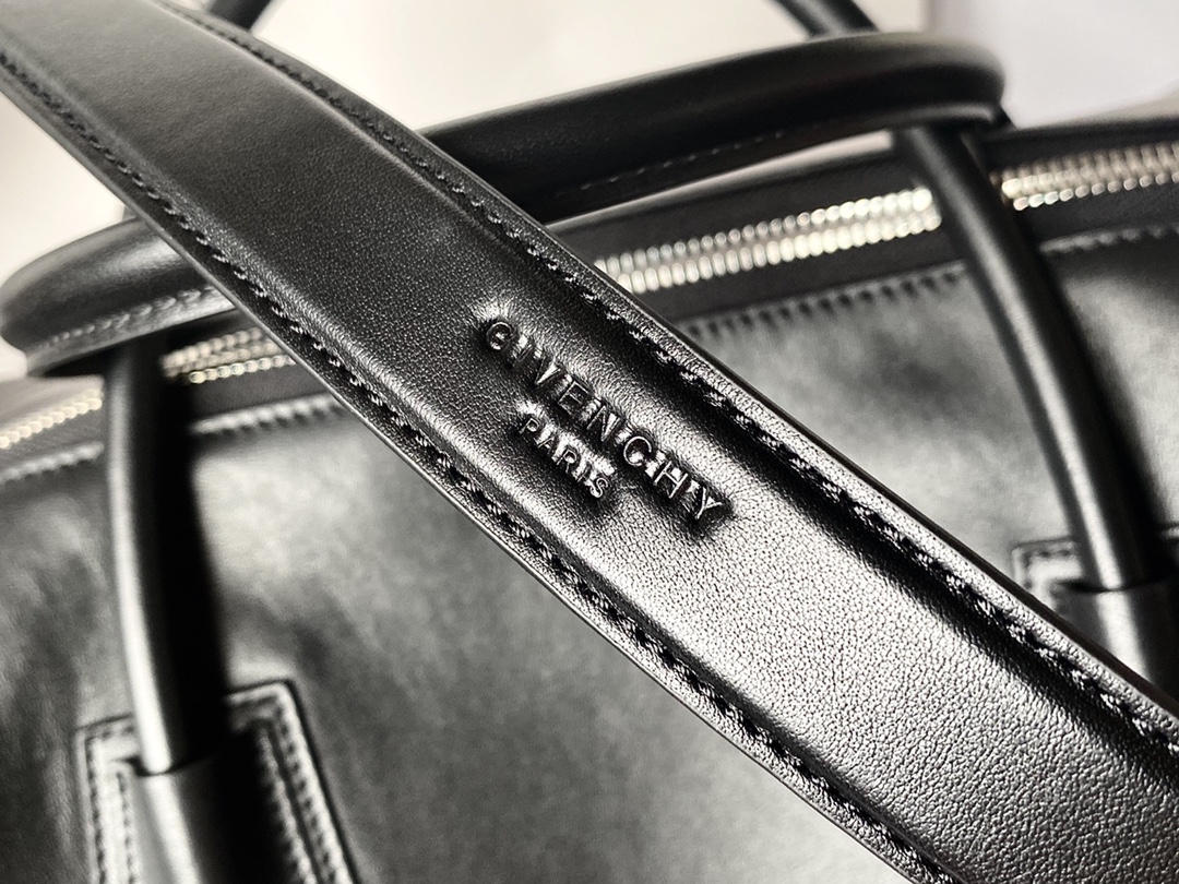 Givenchy Antigona Soft Tote-30*8*25&45*9*35CM