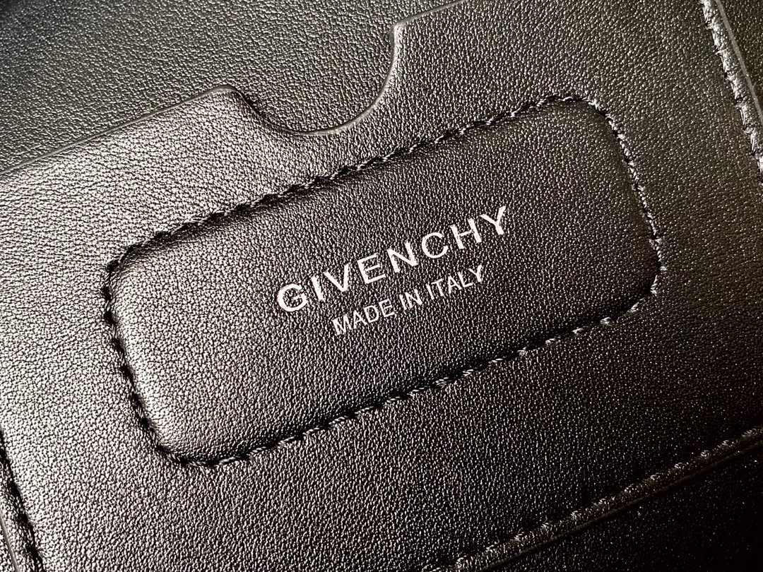Givenchy Antigona Soft Tote-30*8*25&45*9*35CM
