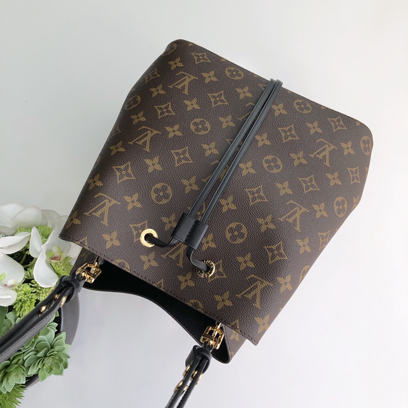 l**is V*t*n néonoé bucket bag -26x22x27cm