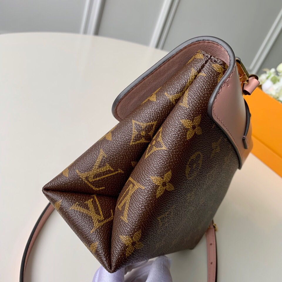 l**is V*t*n locky bb bag -21* 17.0*8cm