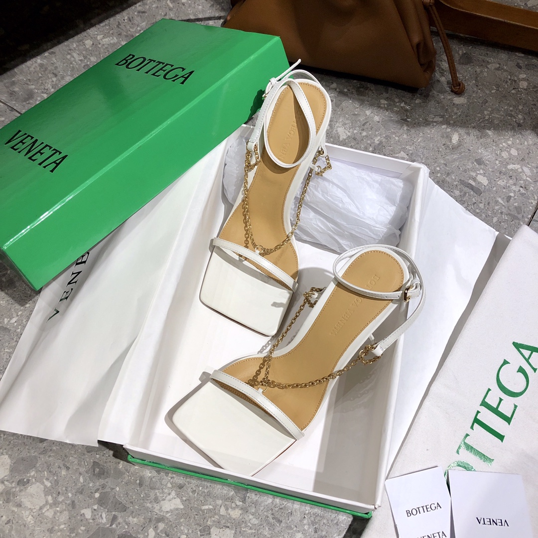 Bo*te*ga ve*ne*ta 2021ss heels