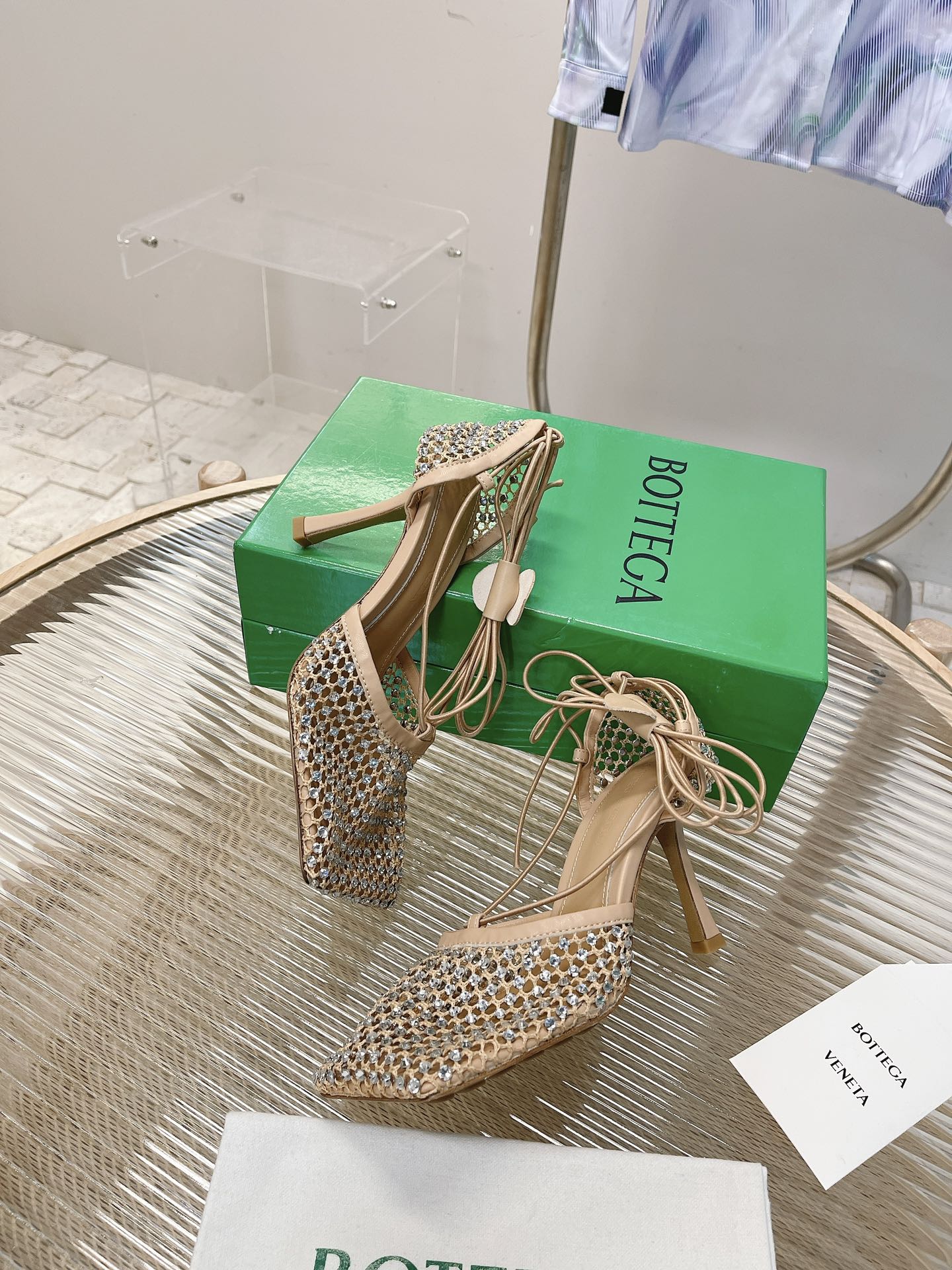 Bo*te*ga ve*ne*ta heels
