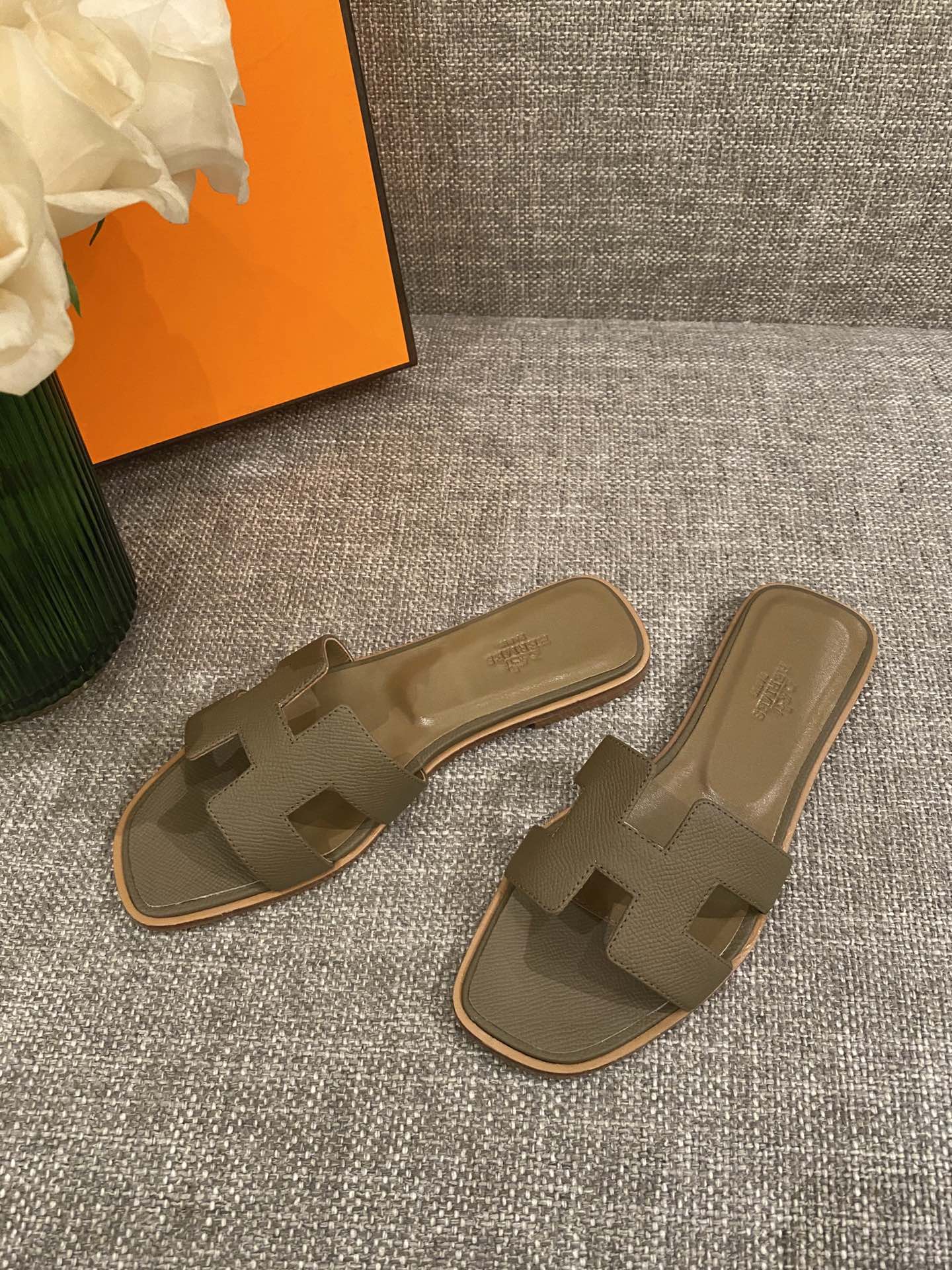 H**mes slippers in caviar leather