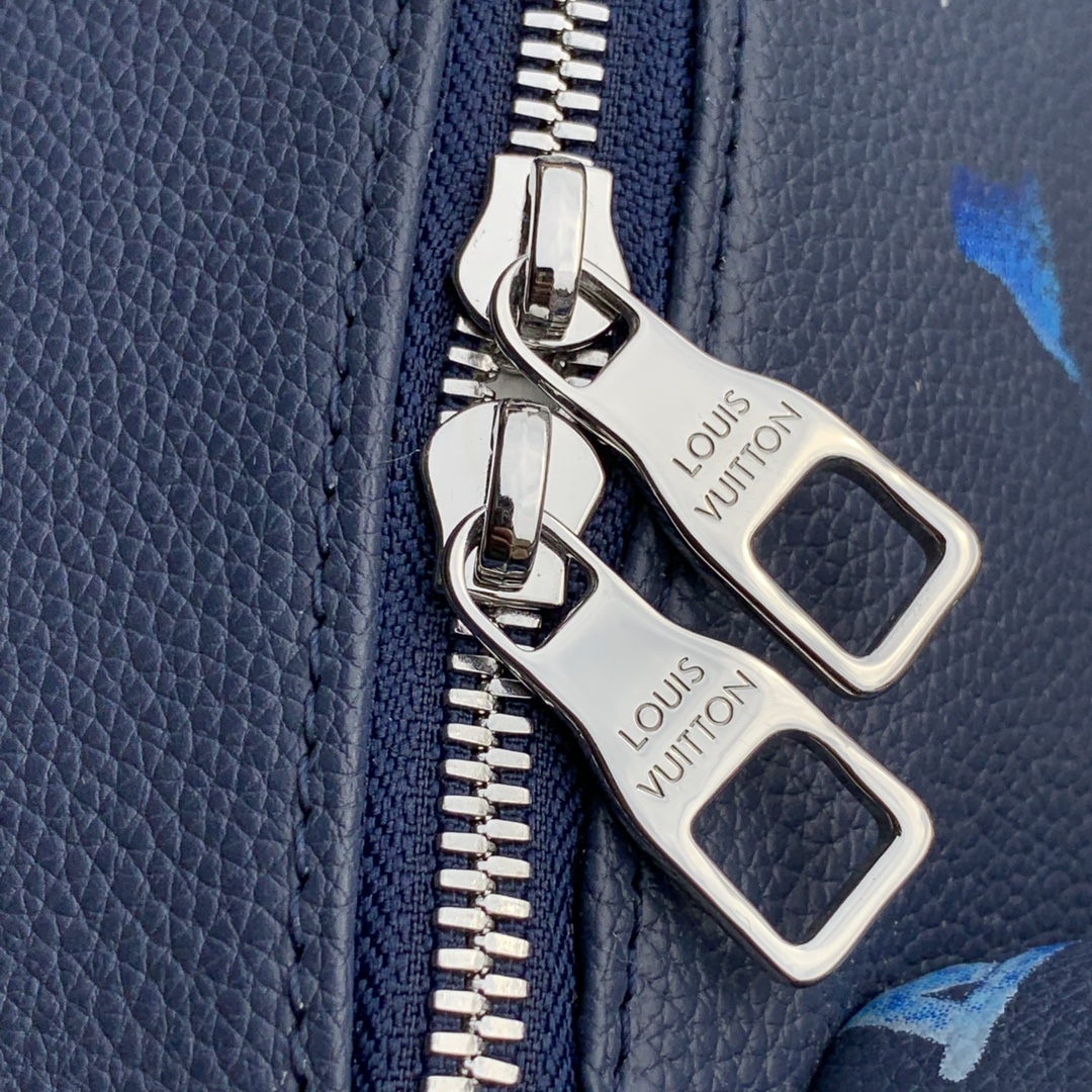 l**is V*t*n m57841 multipocket backpack-30*40*16cm
