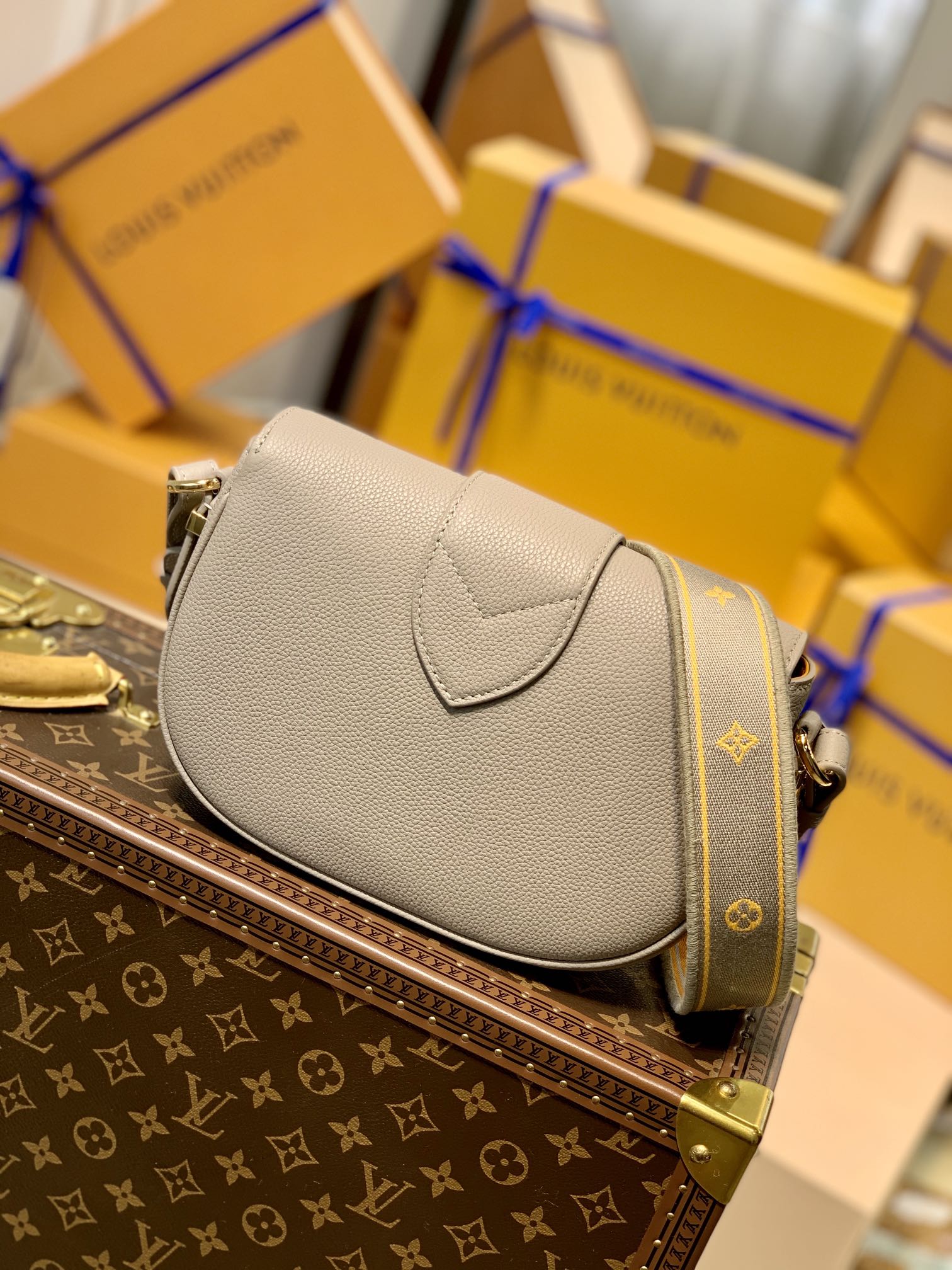 l**is V*t*n pont 9 soft handbags-m58967-25*17.5*8cm