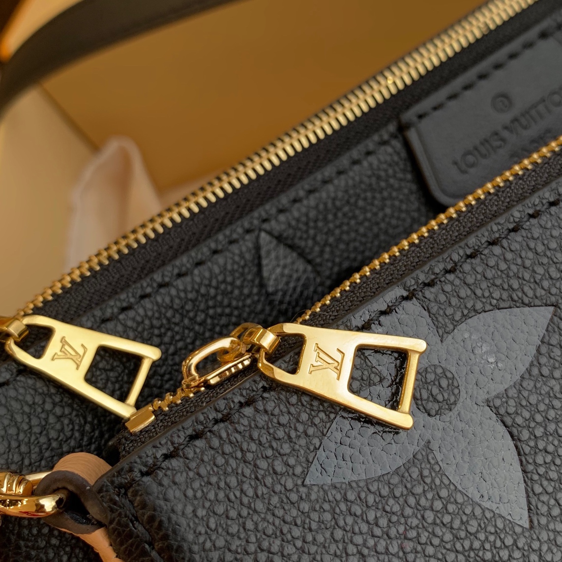 l**is V*t*n multi pochette accessoires-25*13&20*11*10cm