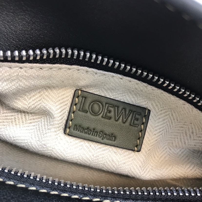 Loewe Puzzle Medium Bag-29*18*12CM