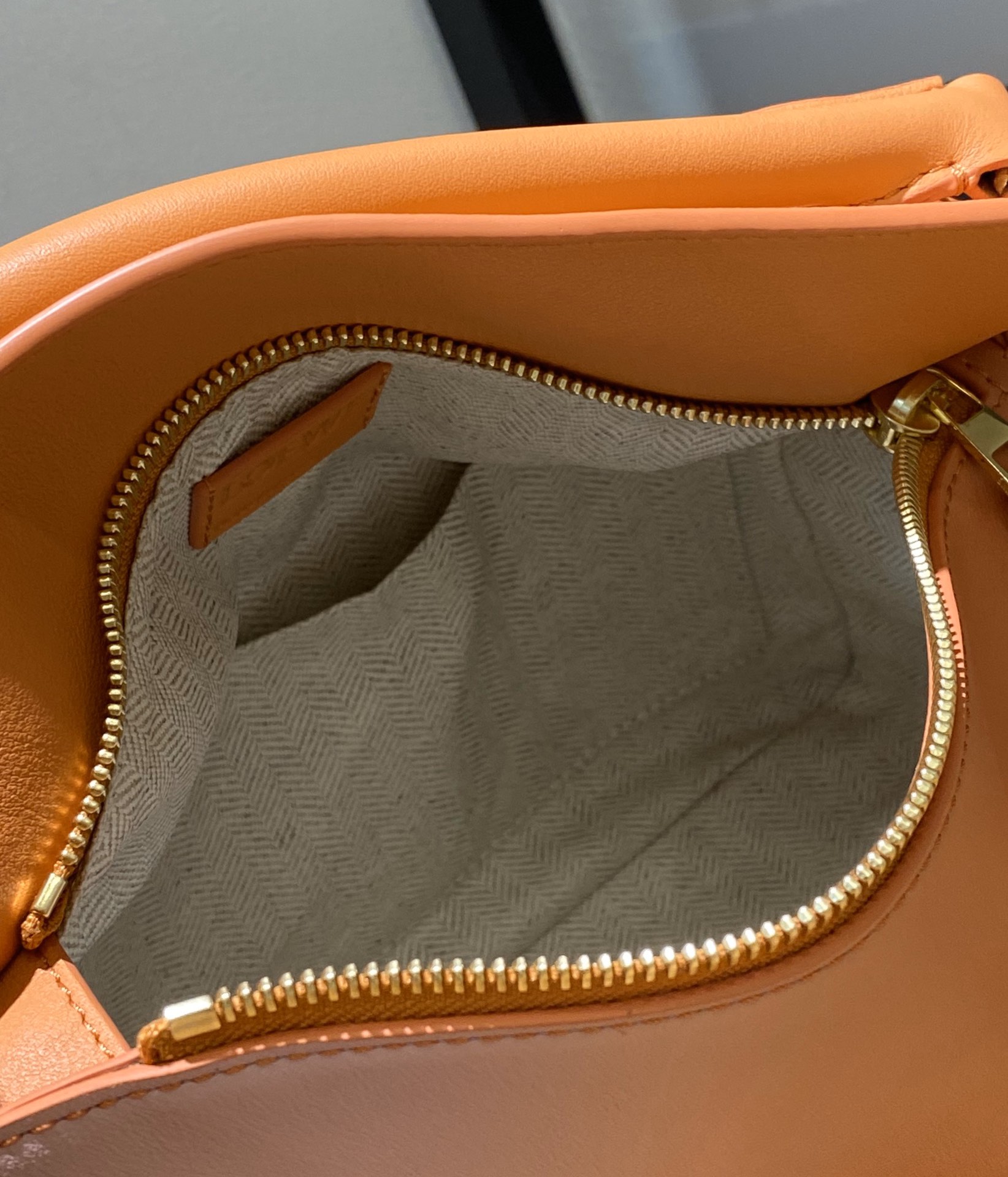 Loewe Puzzle Small Bag-24*10*14CM