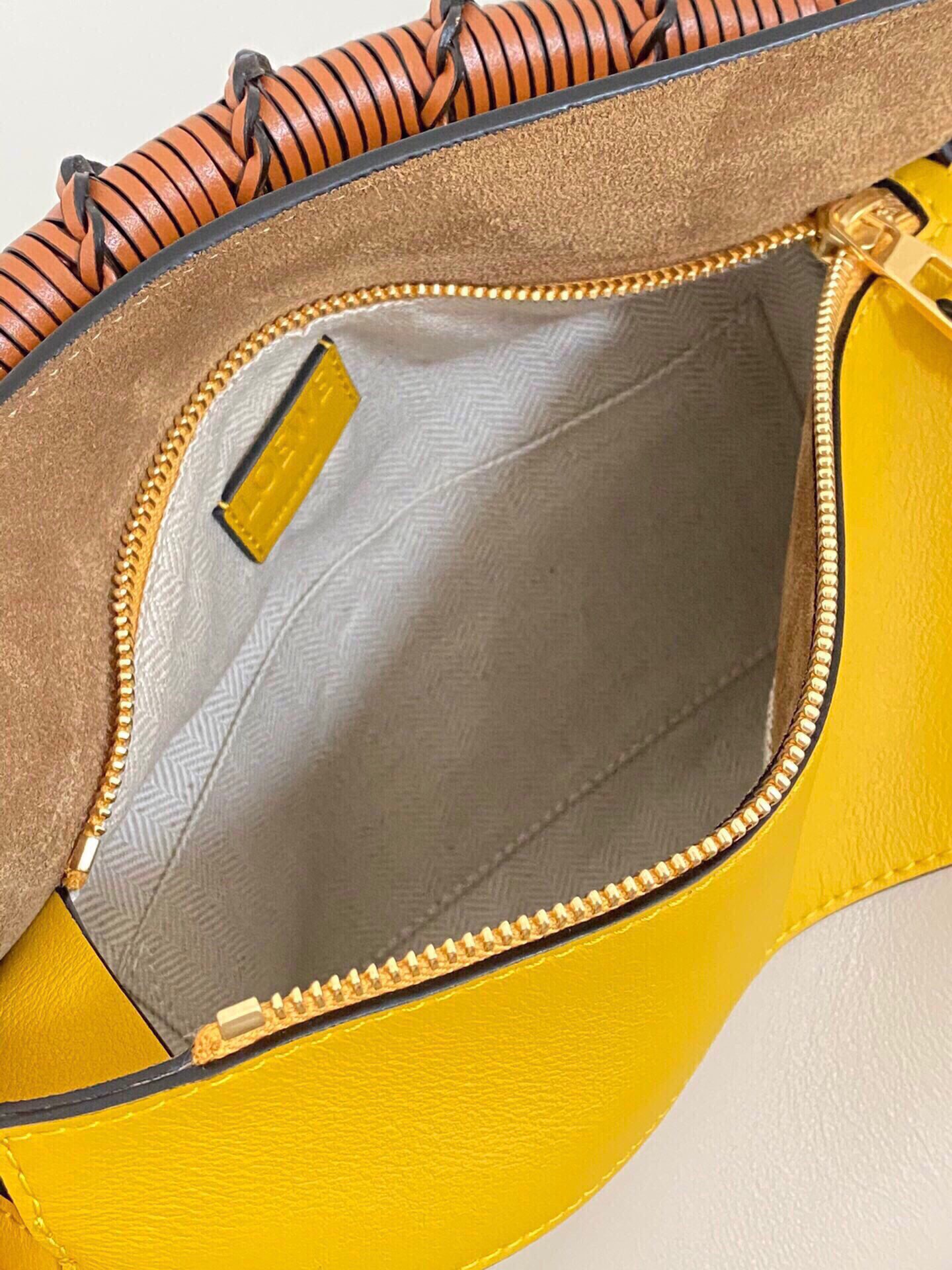 Loewe Puzzle Small Bag-24*10*14CM