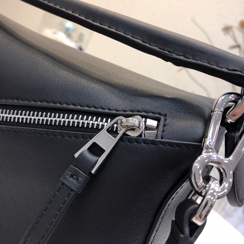 Loewe Puzzle Small Bag-24*10*14CM