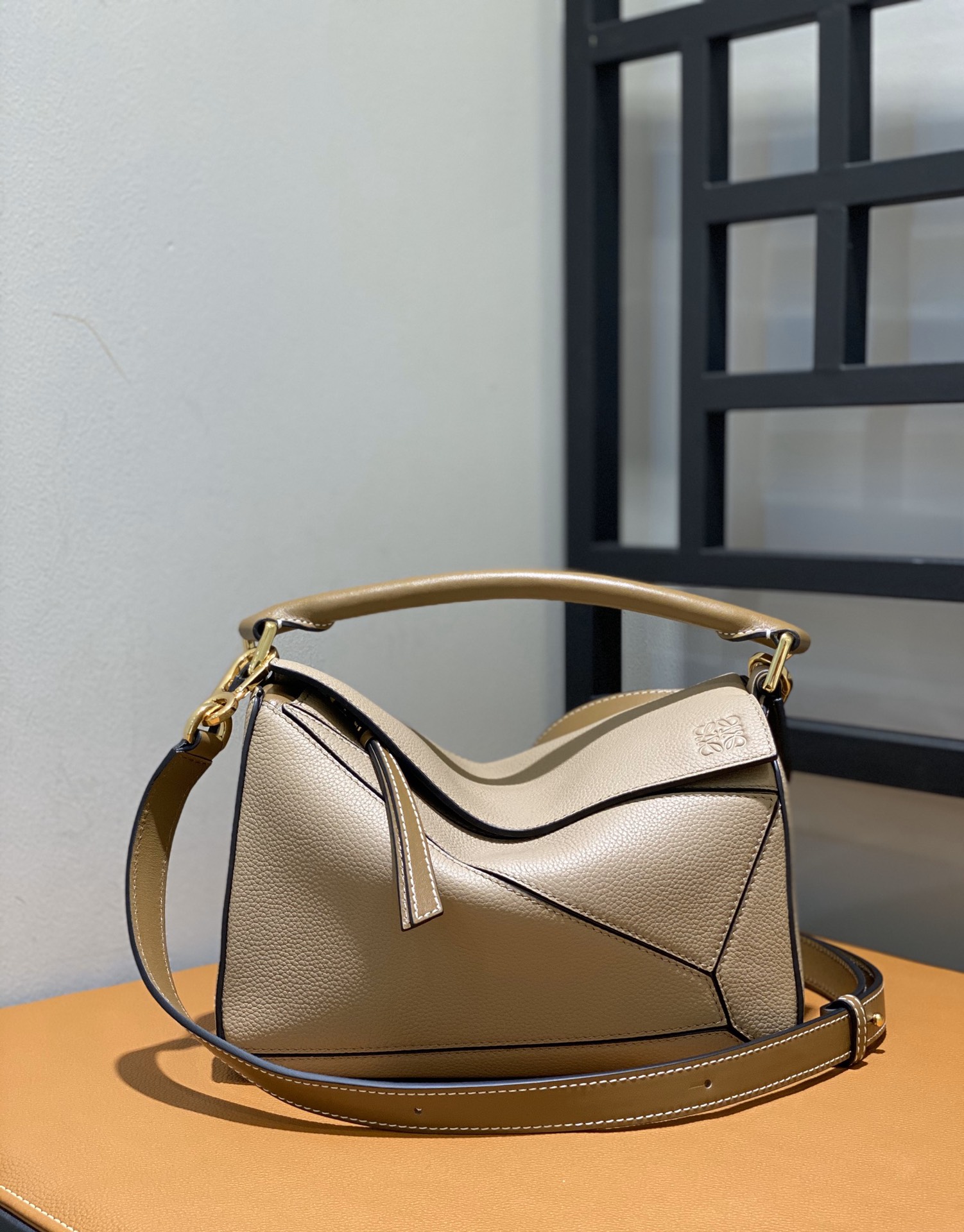 Loewe Puzzle Small Bag-24*10*14CM