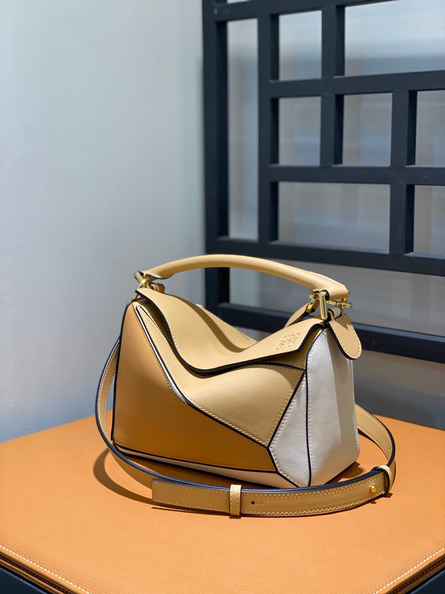 Loewe Puzzle Small Bag-24*10*14CM