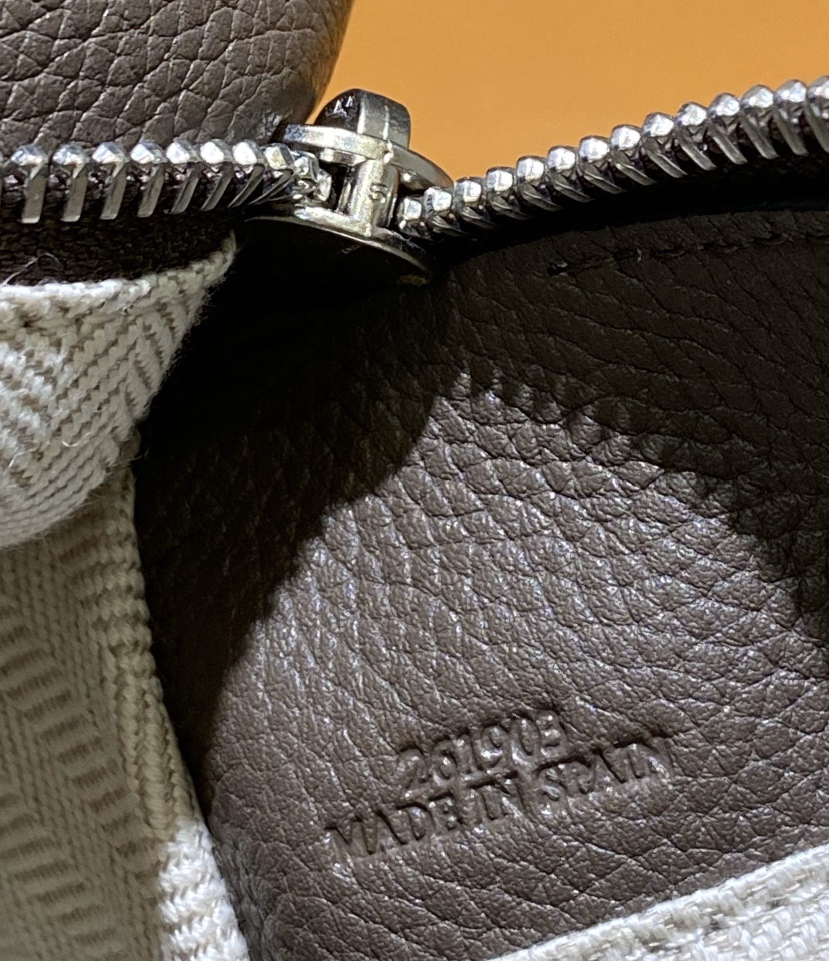 Loewe Puzzle Small Bag-24*10*14CM