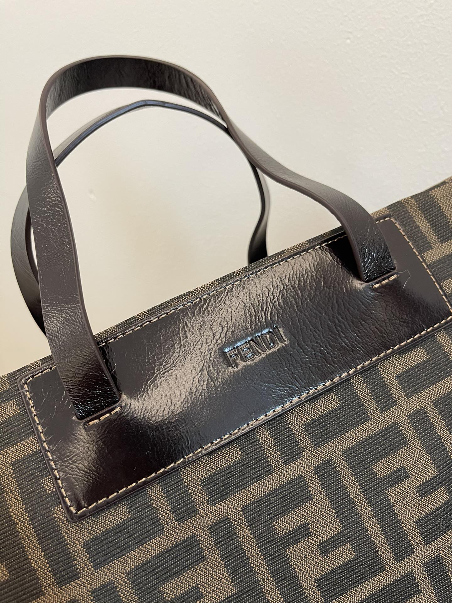 F**di vintage tote-27x13x37cm