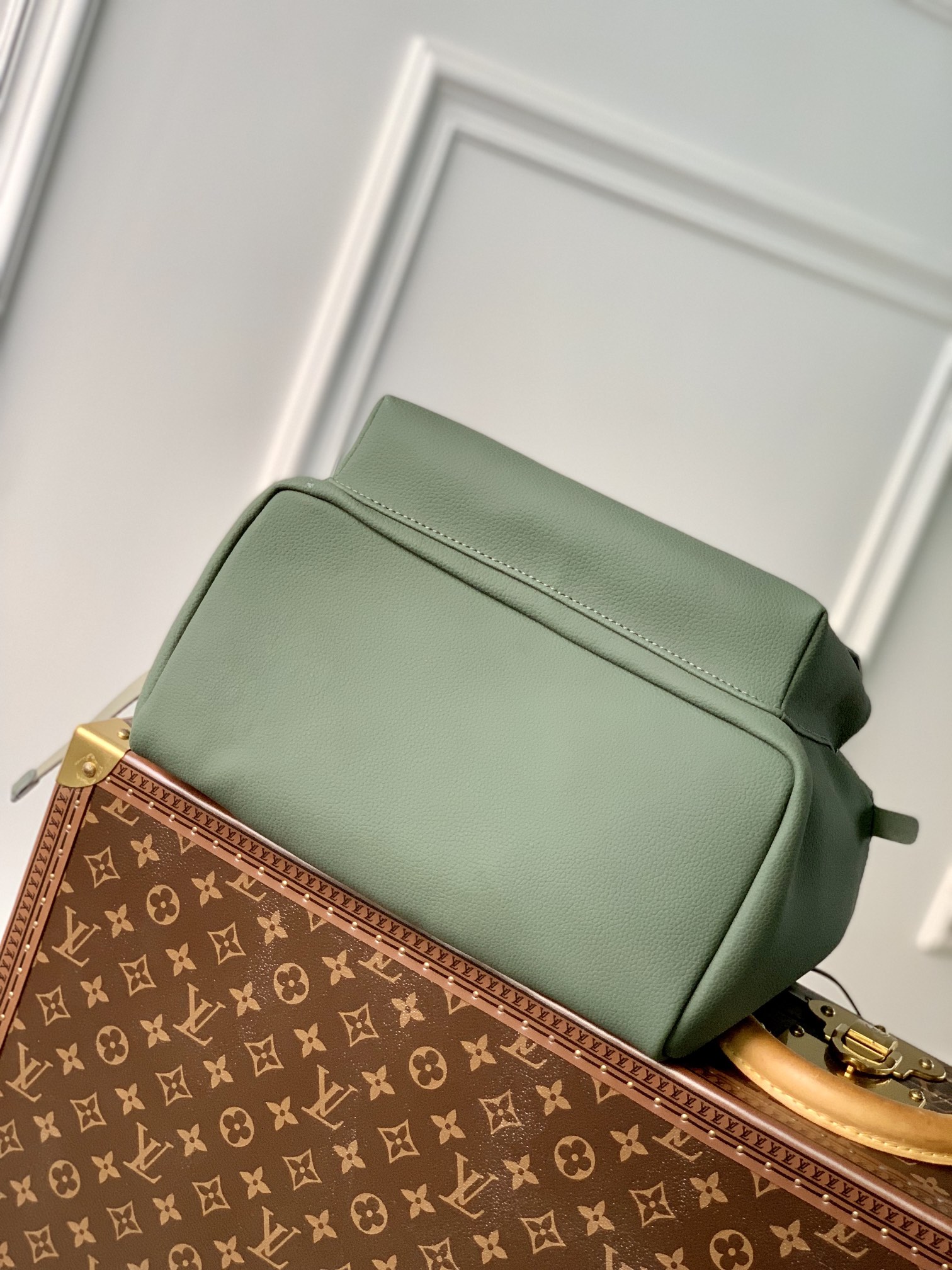 l**is V*t*n aerogram backpack m57079-43*30*14cm