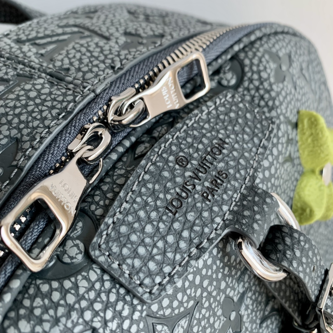 l**is V*t*n ellipse backpack-31*44*17cm