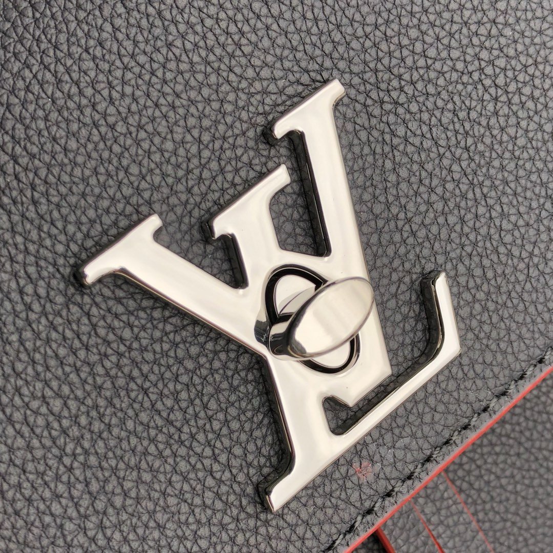 l**is V*t*n backpack m54573-16*19.4*10cm