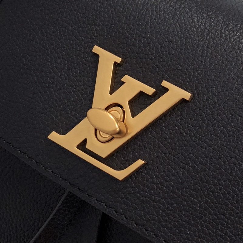 l**is V*t*n backpack m54573-16*19.4*10cm