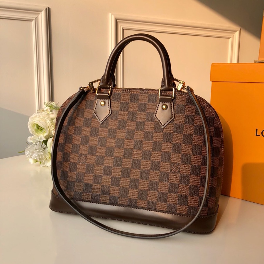 l**is V*t*n neo alma pm-32×24×15cm