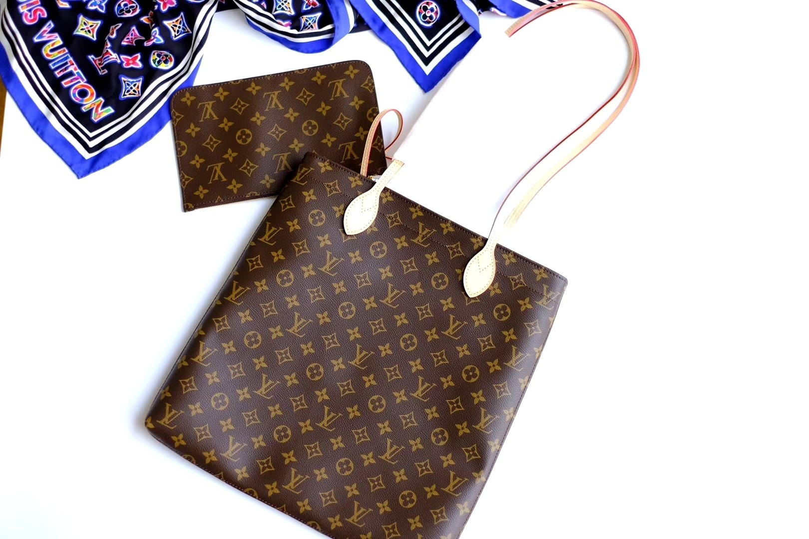 l**is V*t*n carry it bag-m45199-37*38*3cm