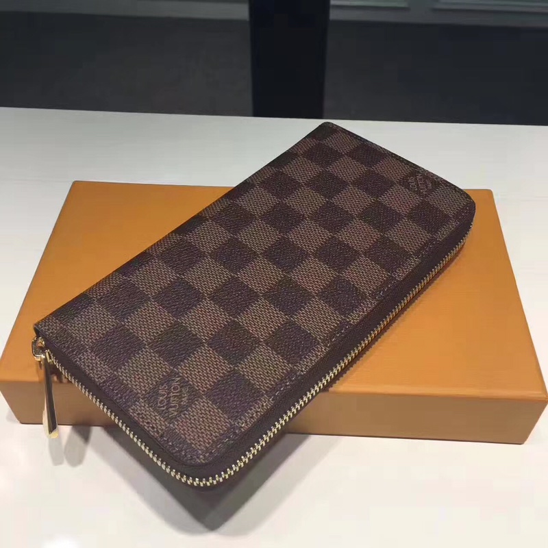 l**is V*t*n zippy wallet-19*10*2cm
