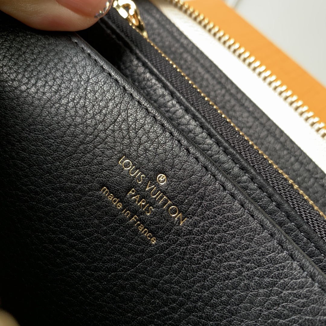 l**is V*t*n monogram vernis zippy wallet m81141-19.5x10.5x2.5cm