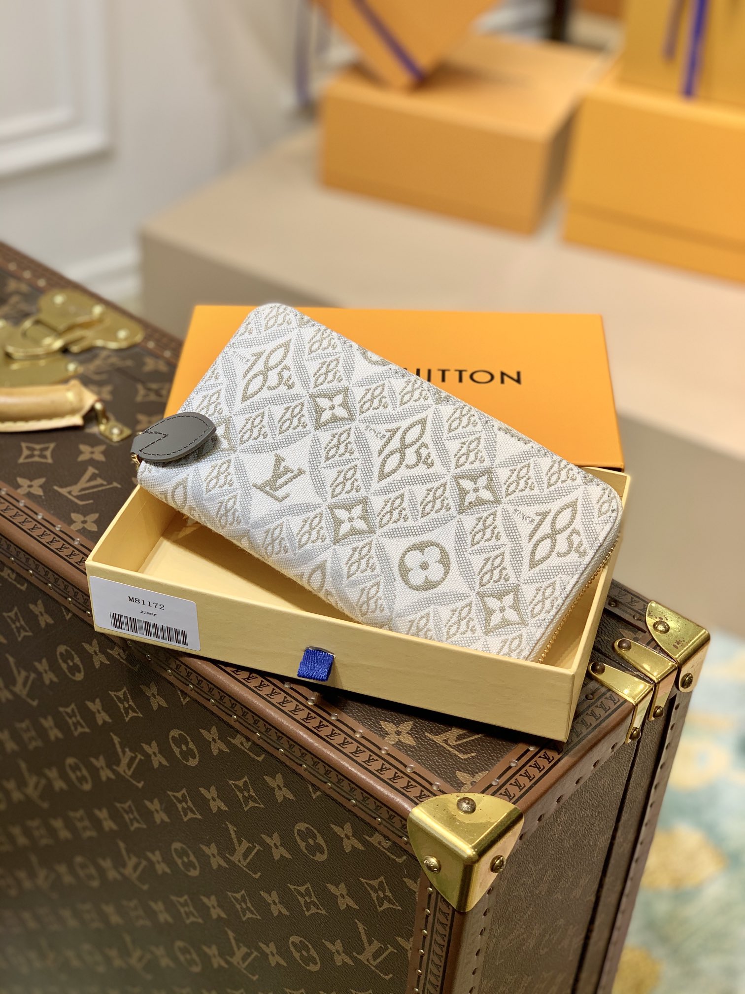 l**is V*t*n zippy wallet m81172-20*10cm