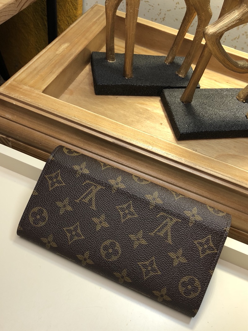 l**is V*t*n sarah wallet m60531-19.5x10.5x2.5cm