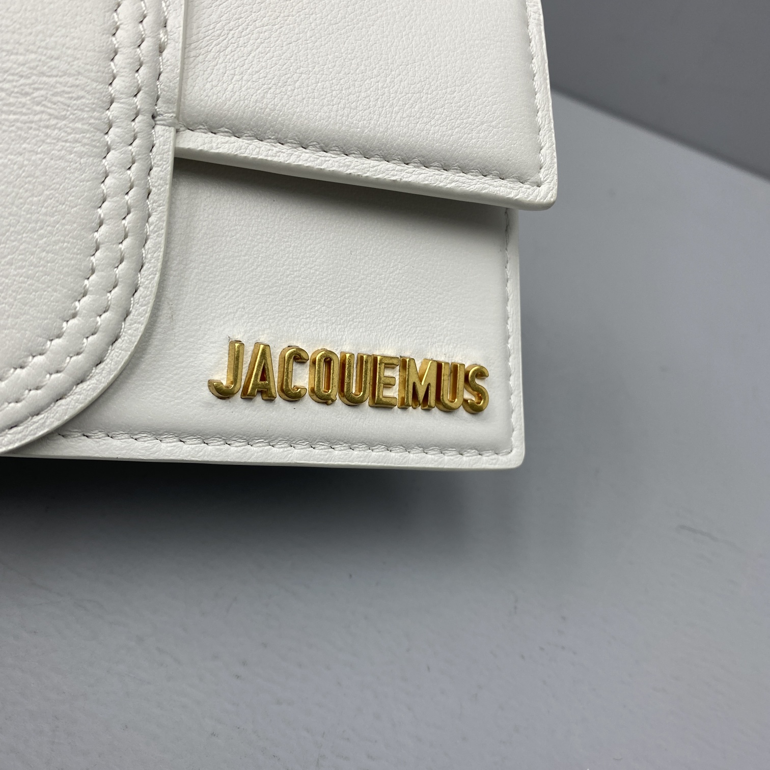 Jacquemus Small Bamnino Bag-18x6x7CM
