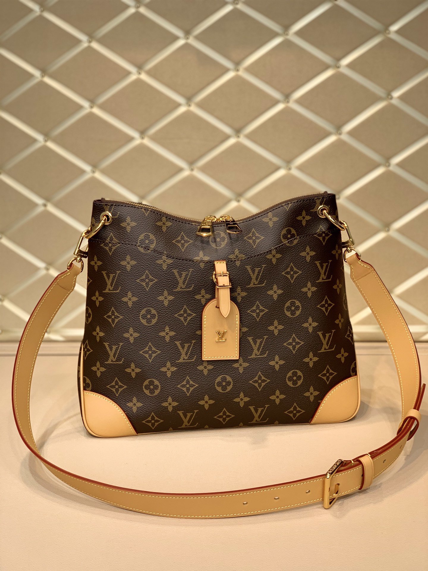 l**is V*t*n odeon medium handbags- m45355