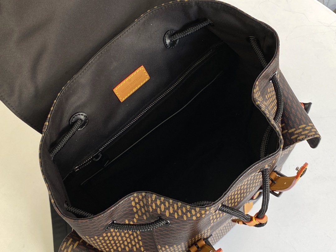 l**is V*t*n christopher backpack-41*48*13cm