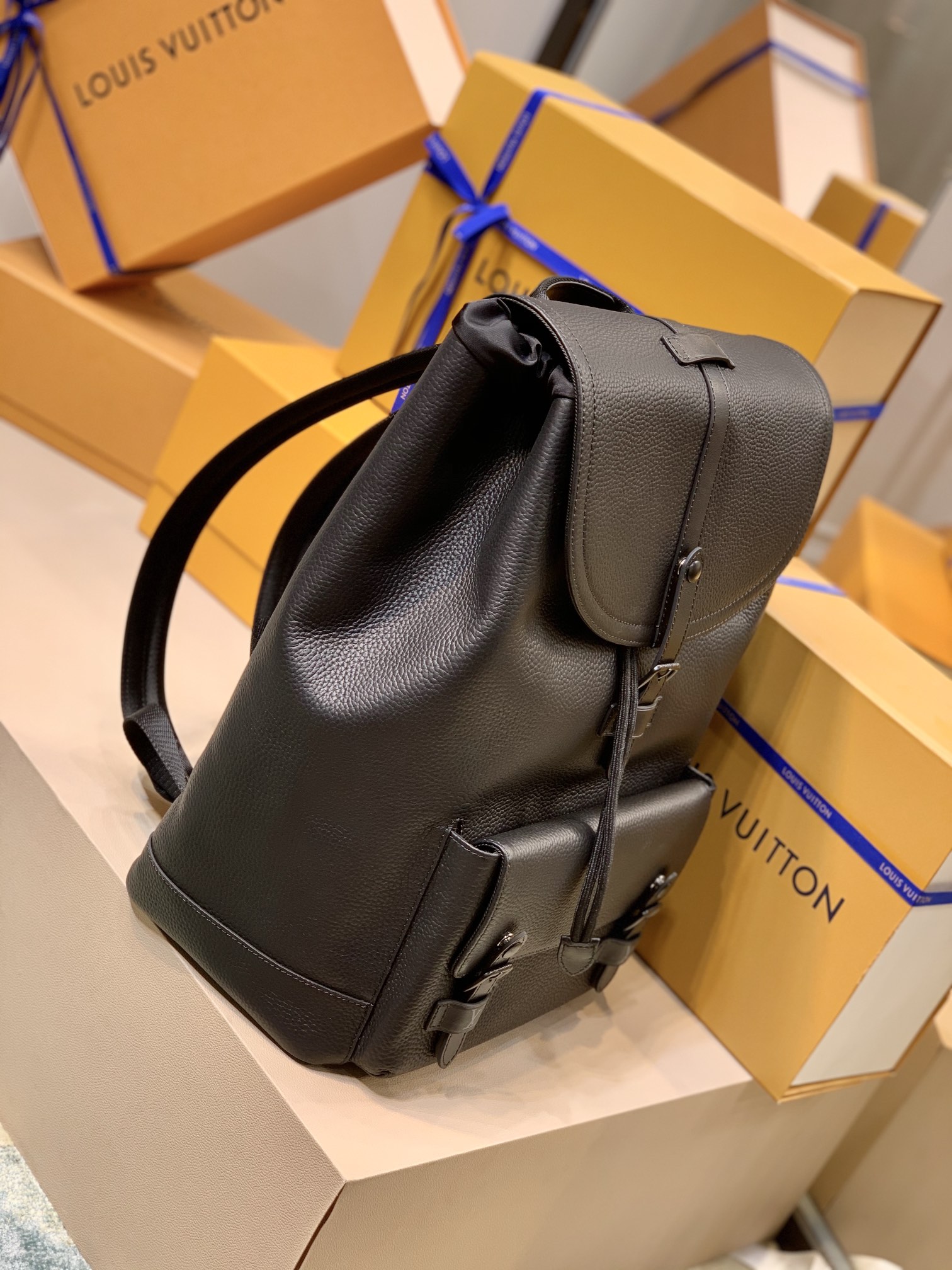 l**is V*t*n christopher backpack-30*42*17cm
