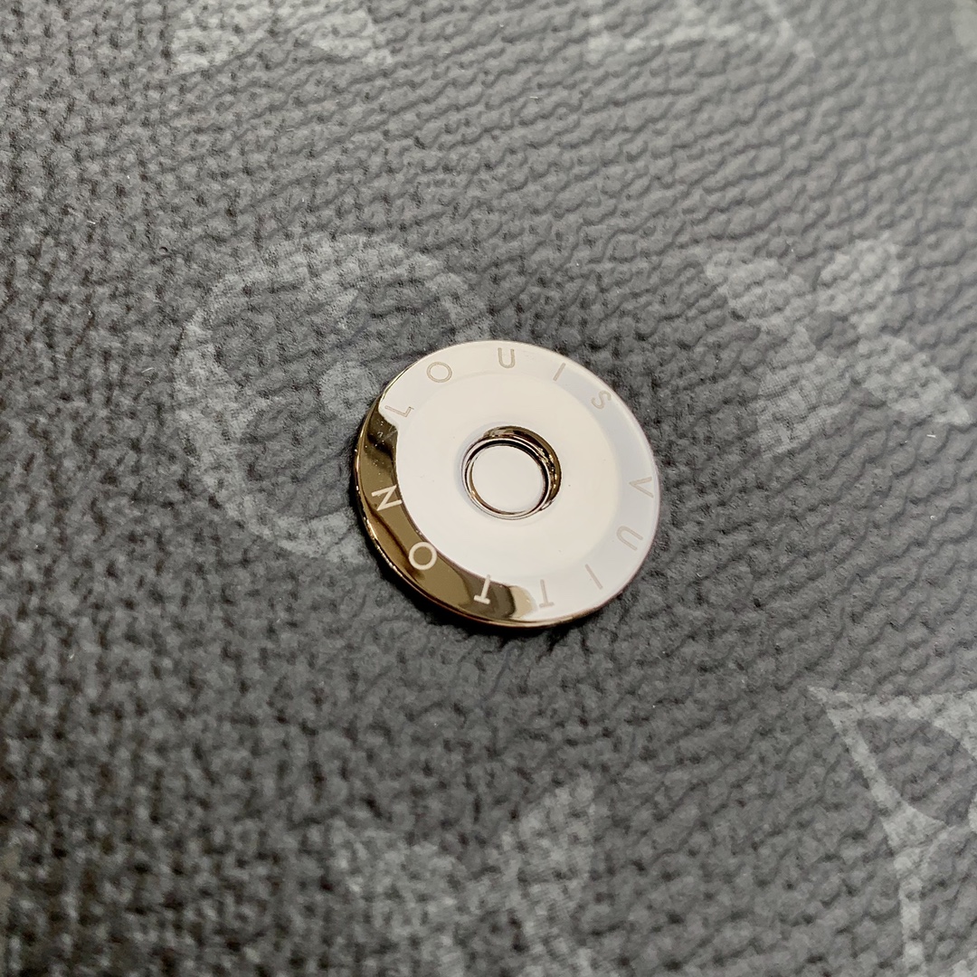 l**is V*t*n m45912 saumur crossboby bag-13*18*3.5cm