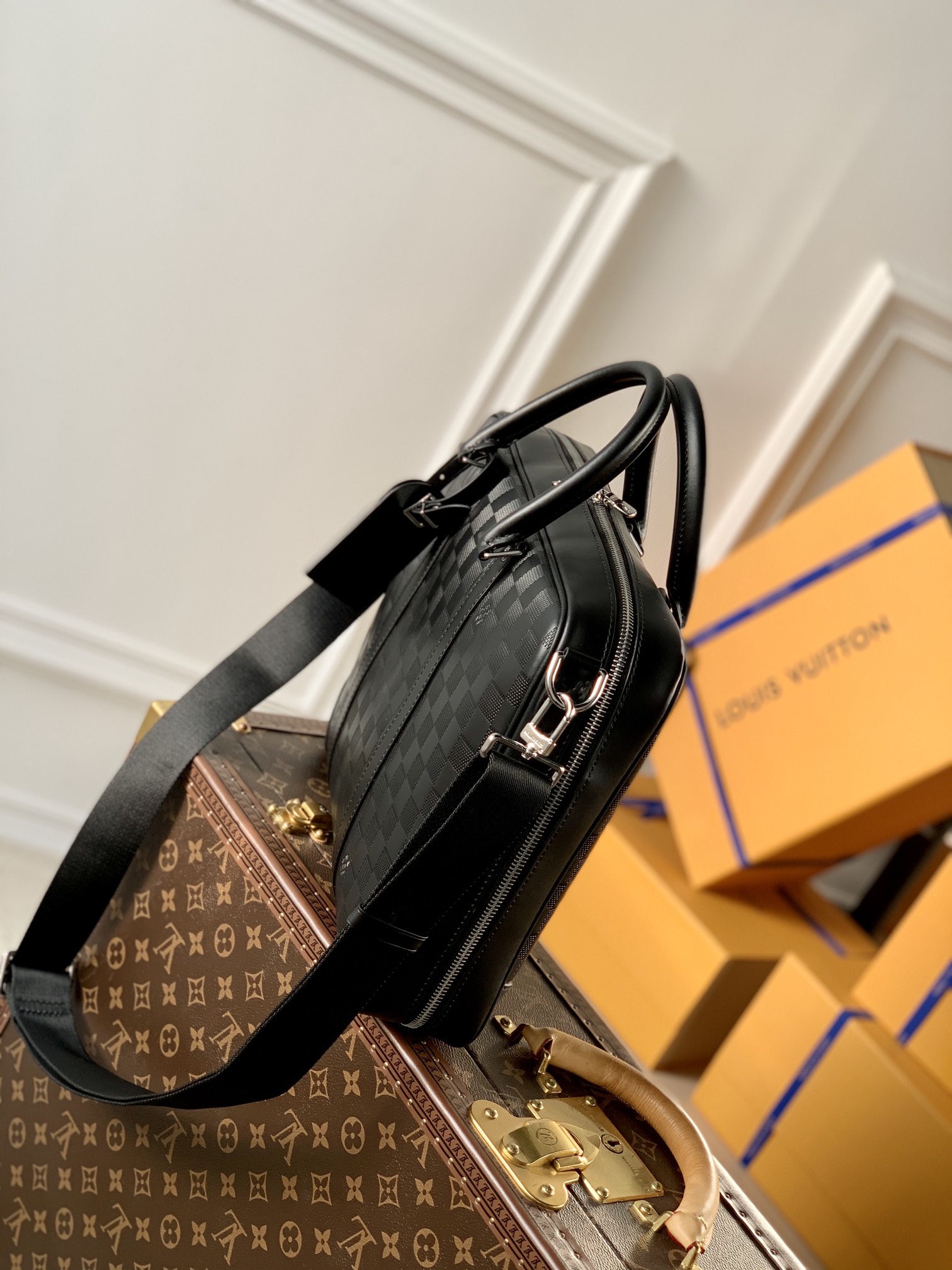 l**is V*t*n n45288 damier infini onyx sirius -35*27*7m