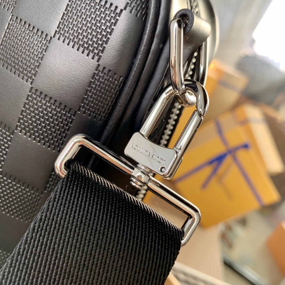 l**is V*t*n n45288 damier infini onyx sirius -35*27*7m