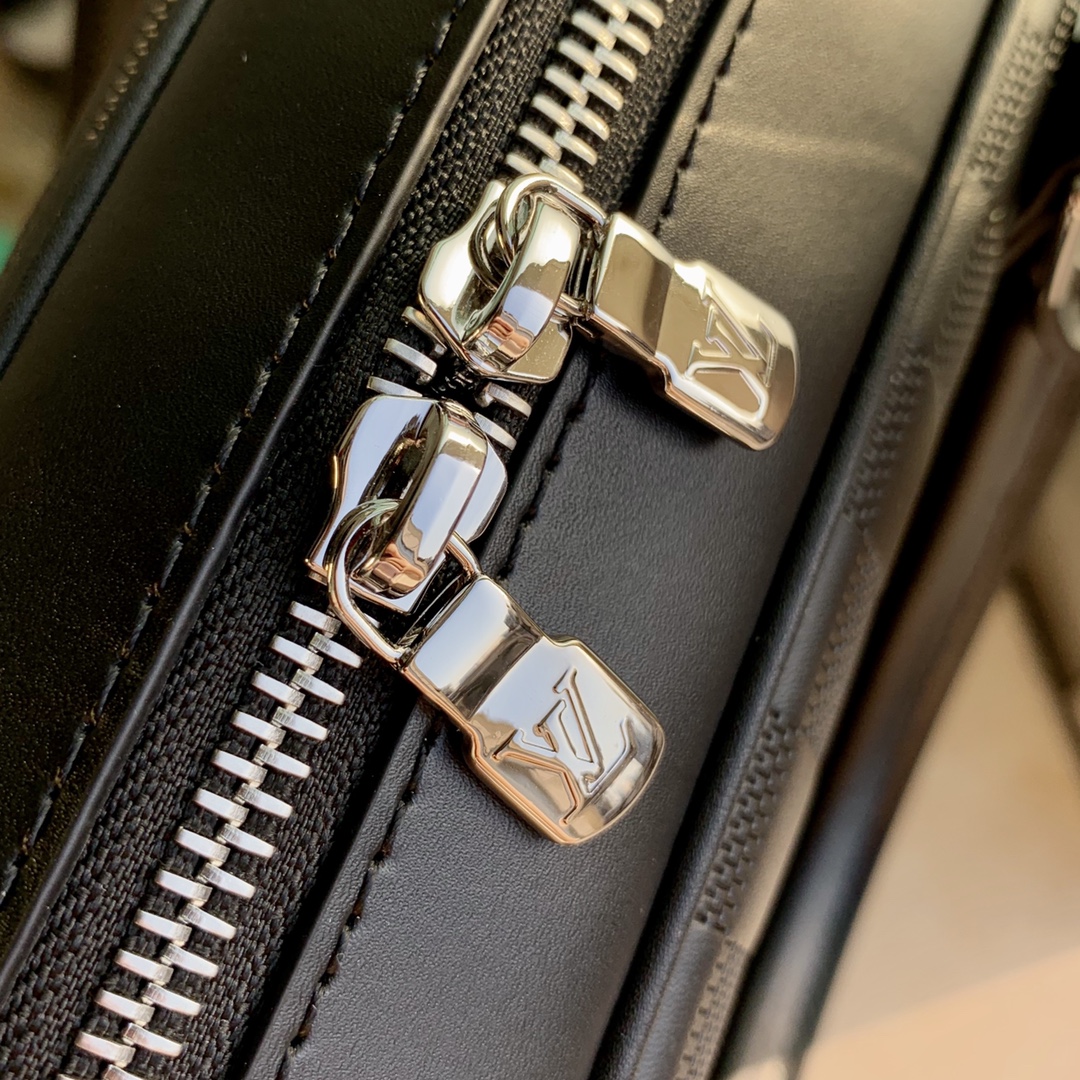 l**is V*t*n n45288 damier infini onyx sirius -35*27*7m