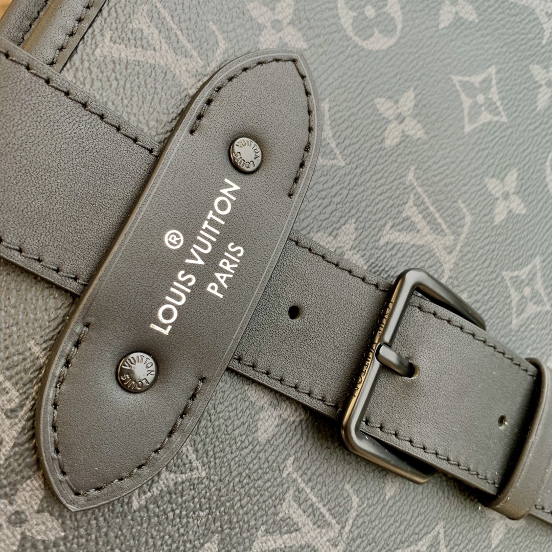 l**is V*t*n m45914 monogram eclipse saumur-38*37*13m