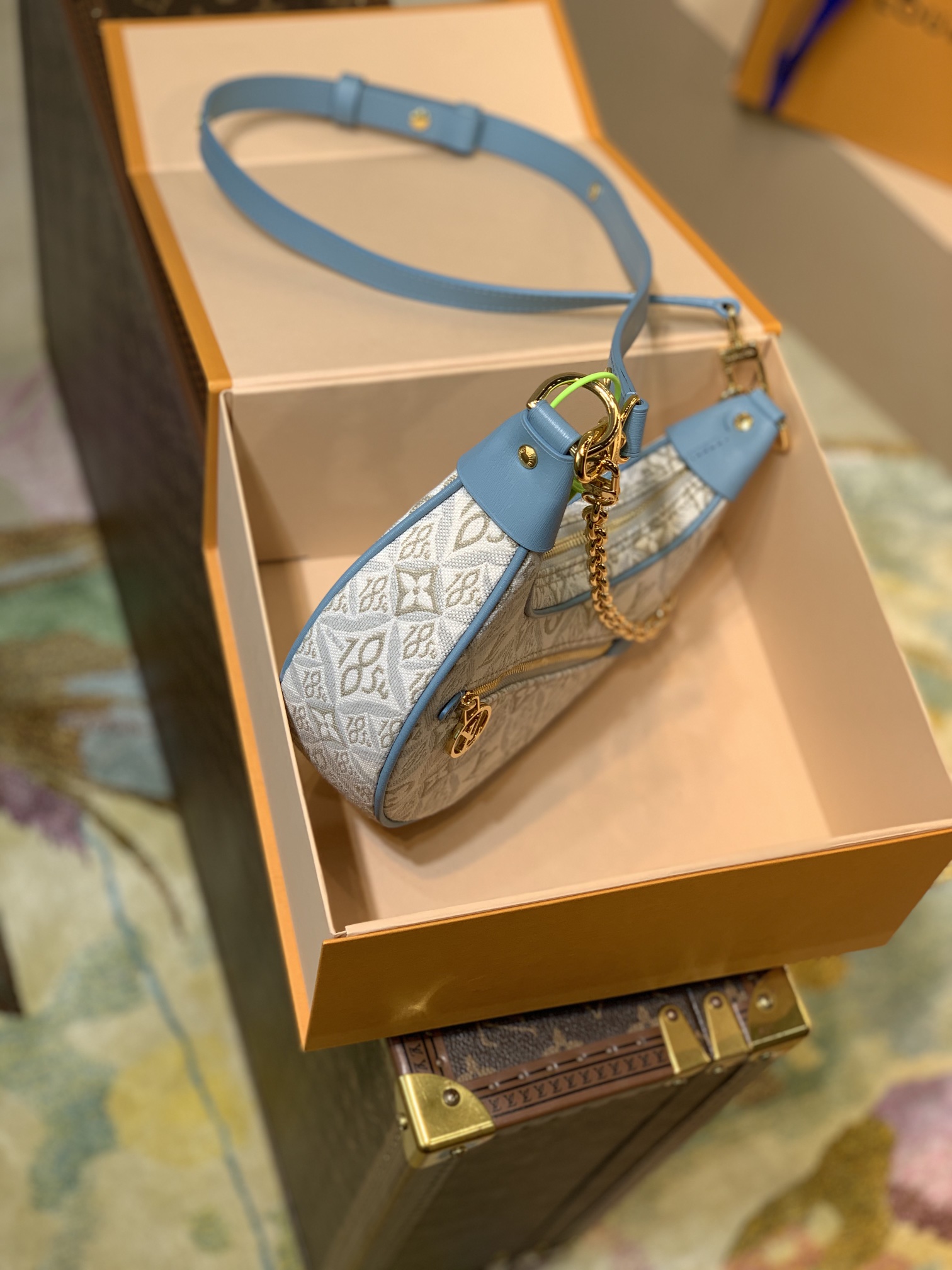 l**is V*t*n loop handbags-m40511-23*13*6cm