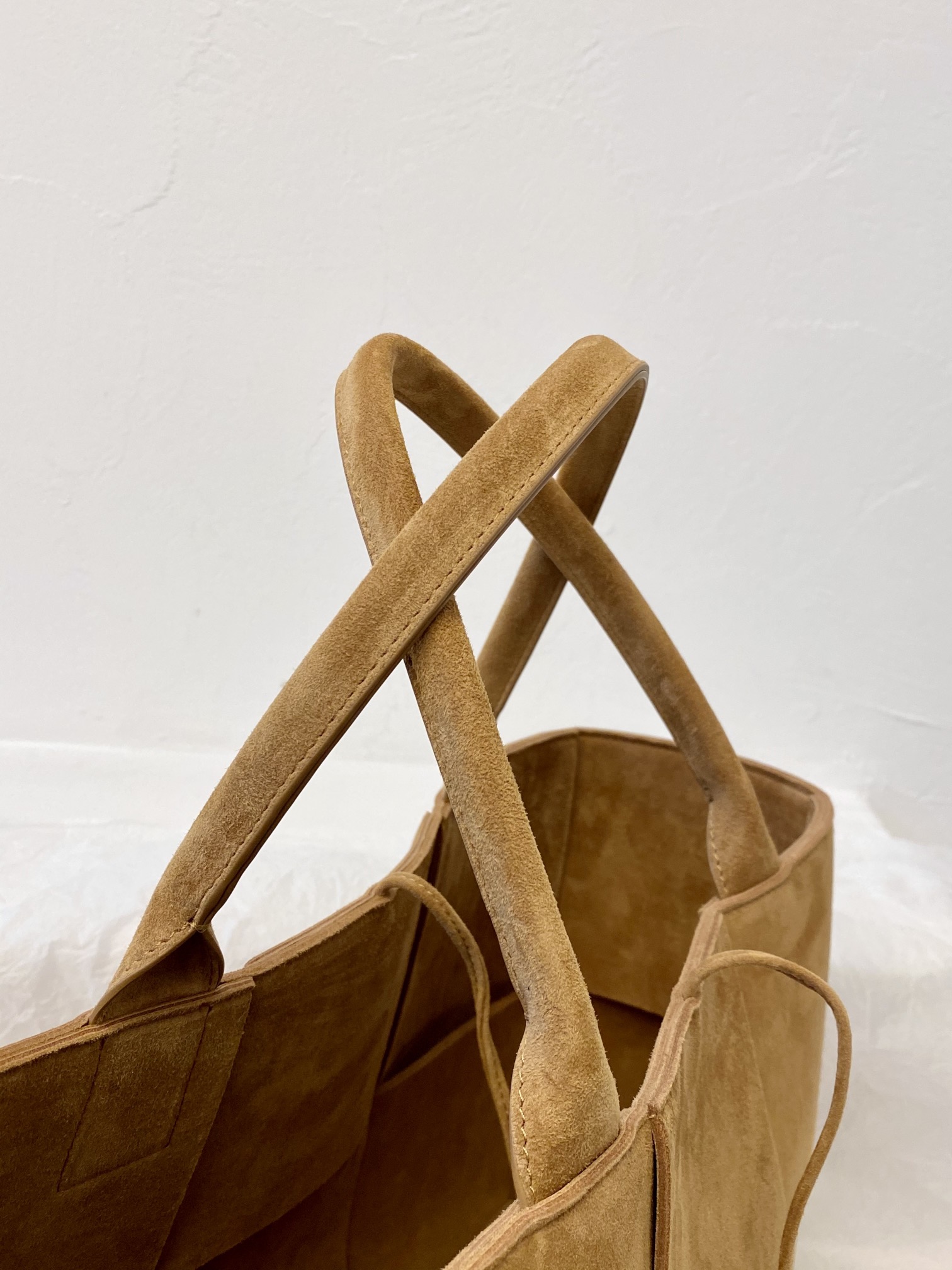 Bo*te*ga ve*ne*tatote-41×27×14cm