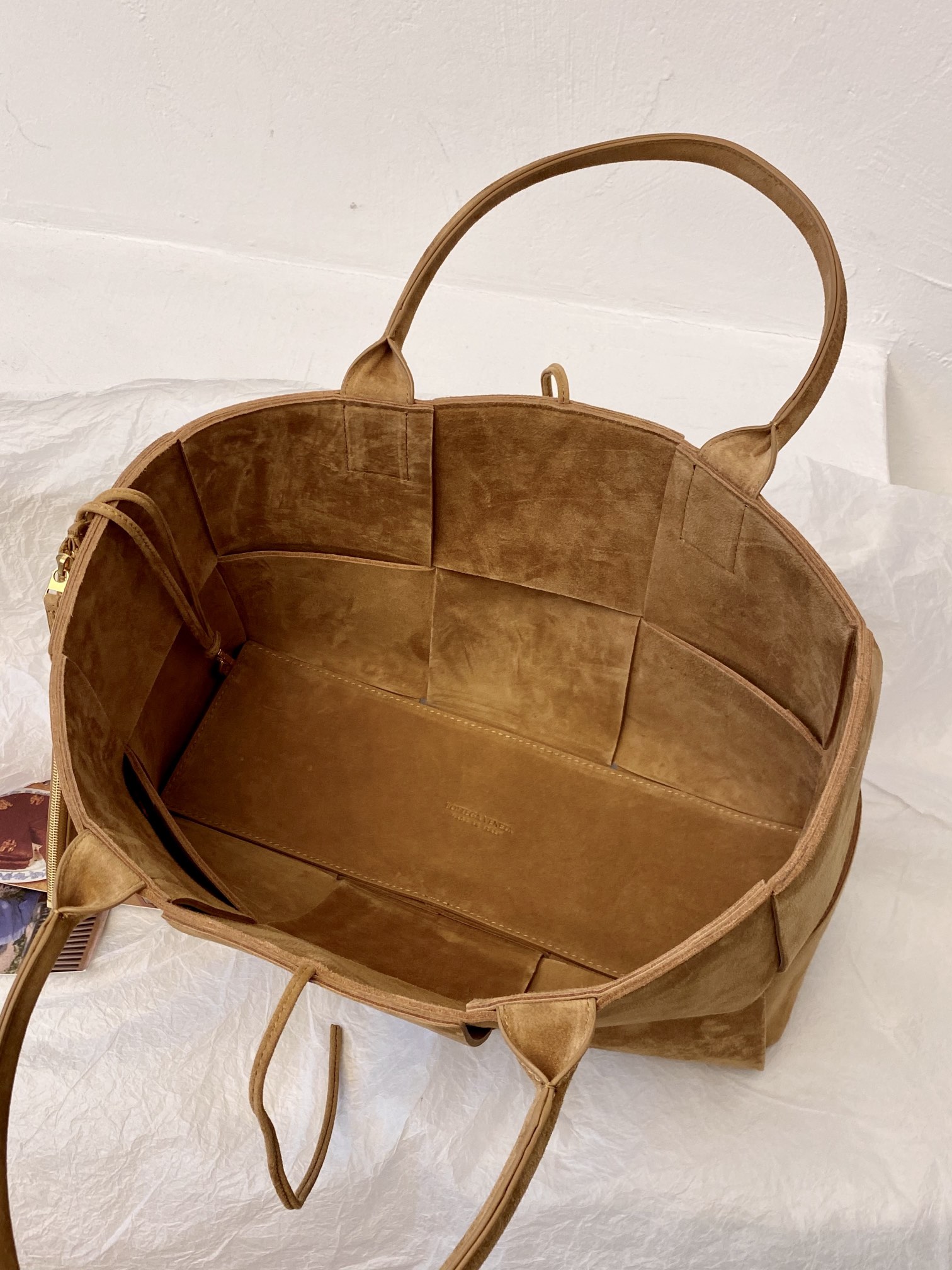 Bo*te*ga ve*ne*tatote-41×27×14cm