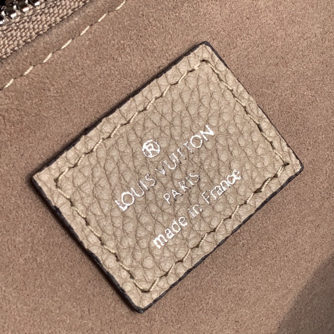 l**is V*t*n muria tote bag-25*25*20cm
