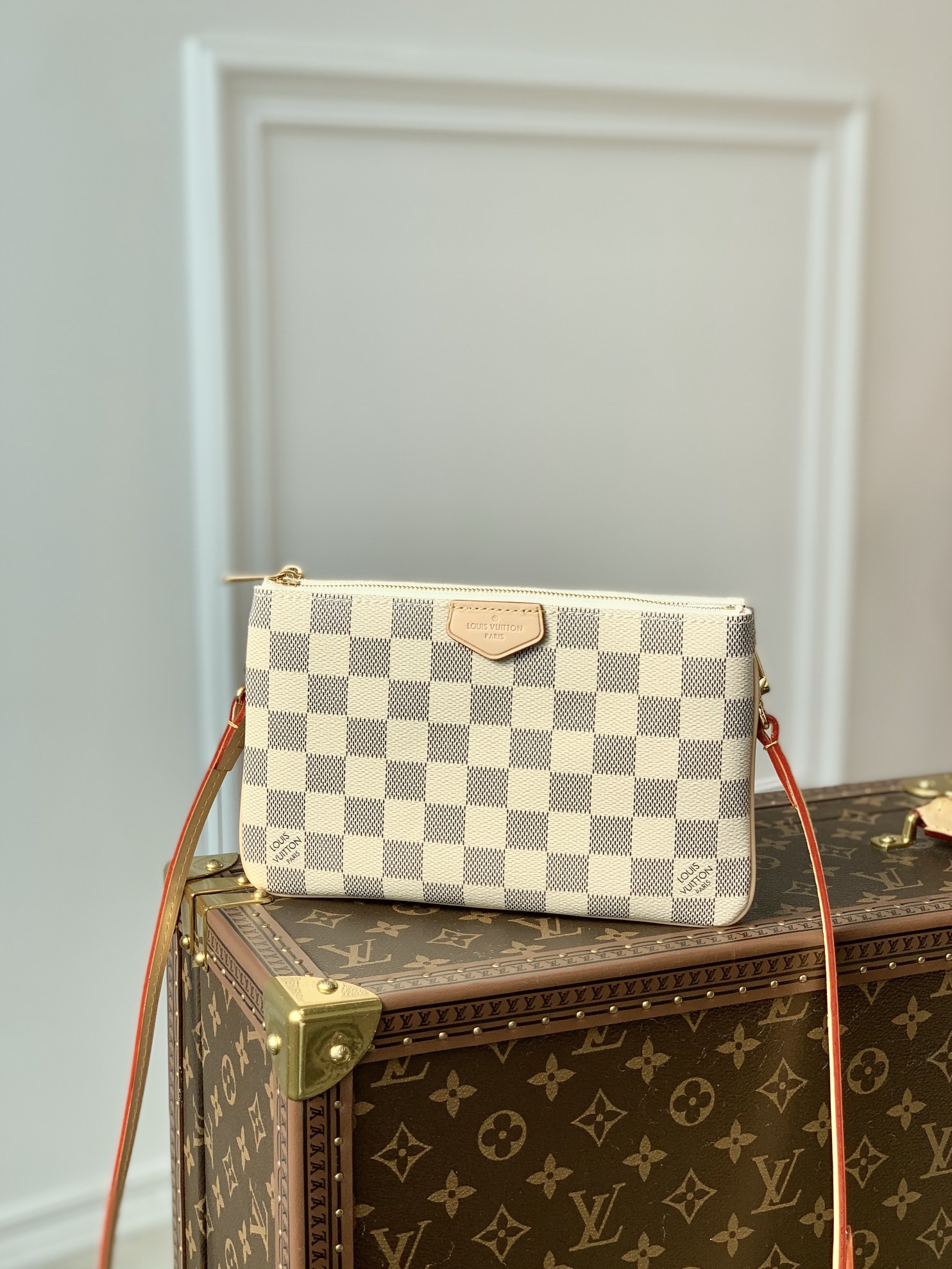l**is V*t*n m80084 pochette double zip bag -20*12.5*3cm