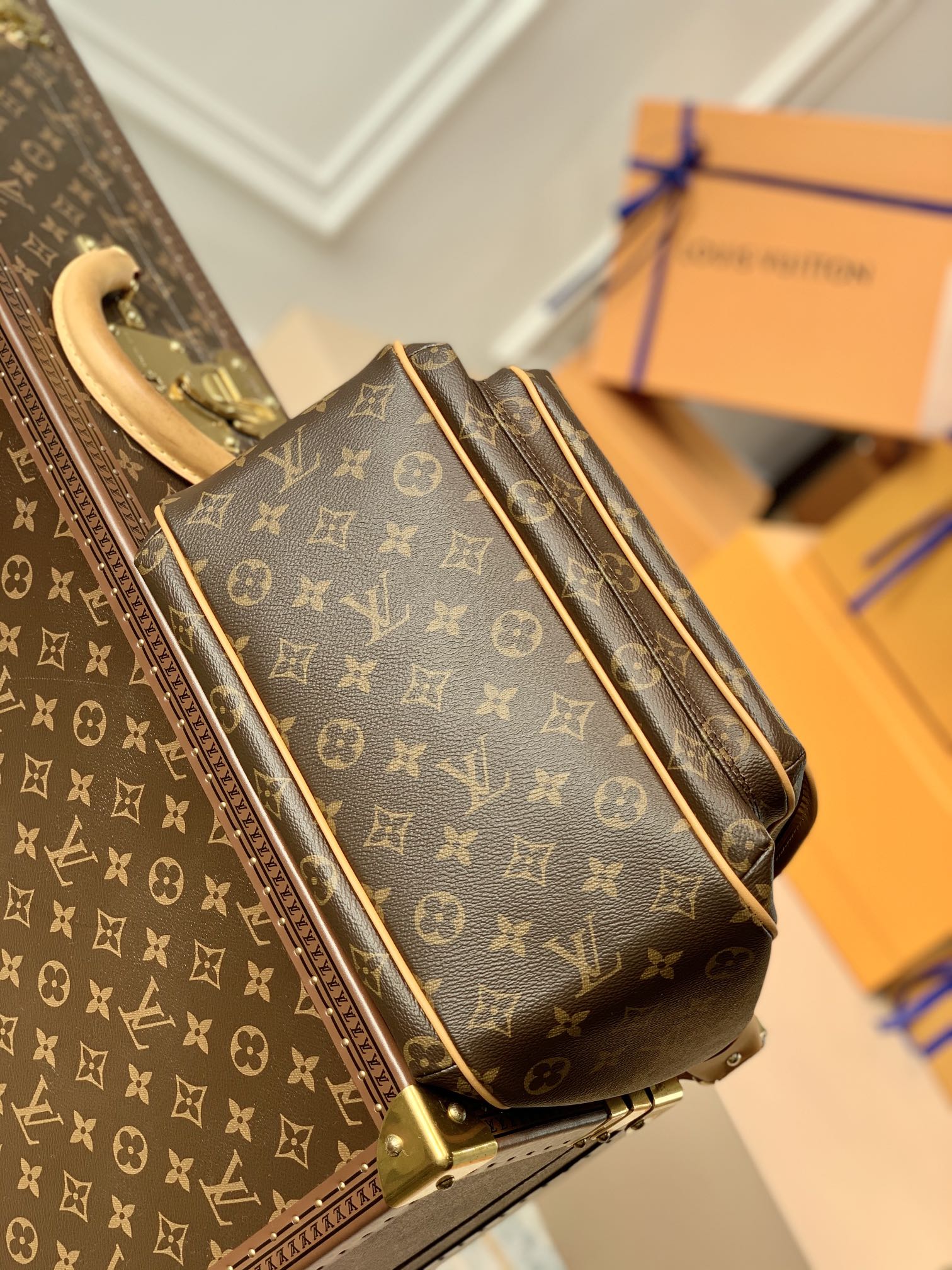 l**is V*t*n monogram tikal gm - m40077-30*20*17cm